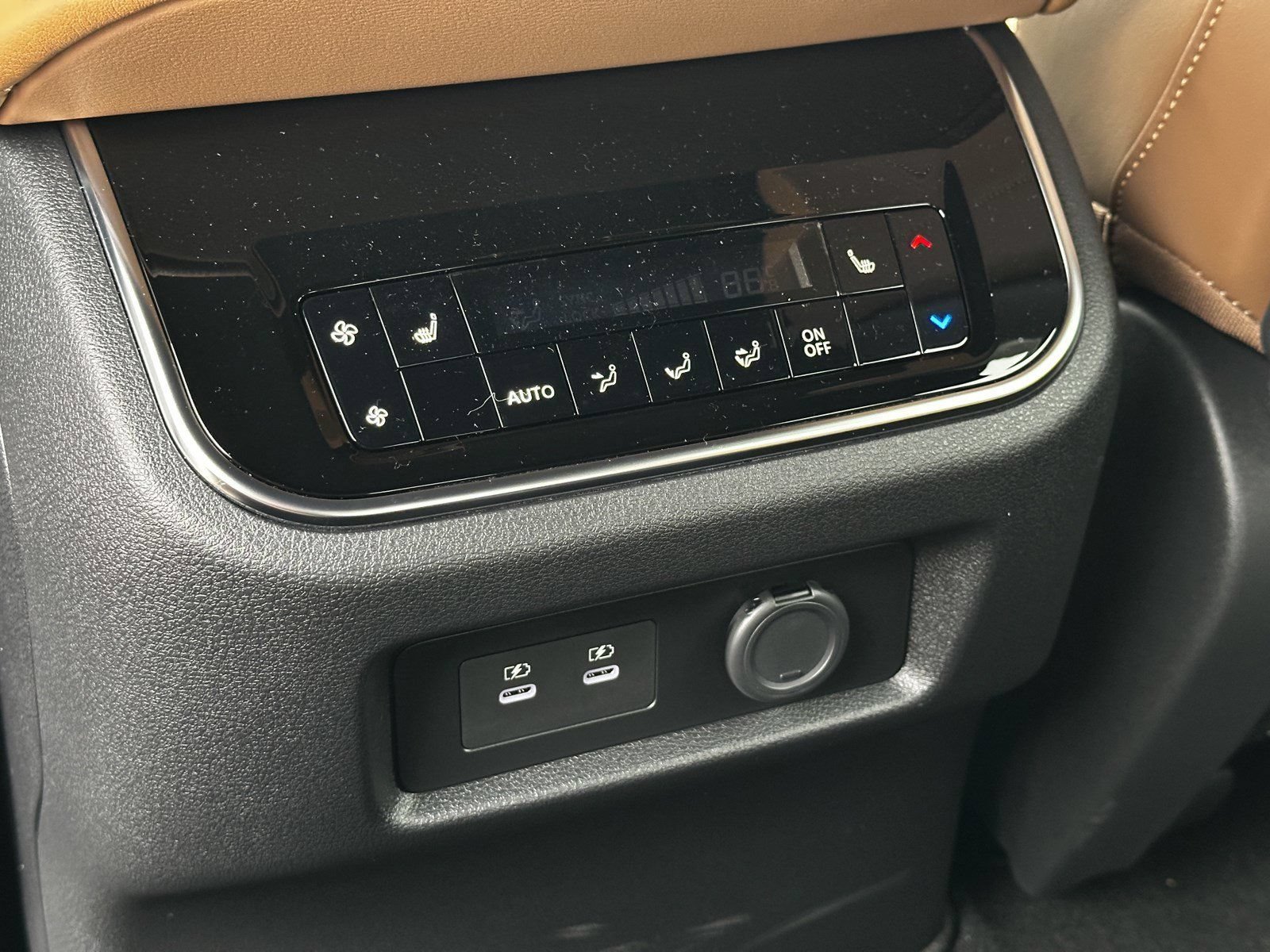 New 2026 Nissan Armada Platinum Reserve AWD/4WD image 26