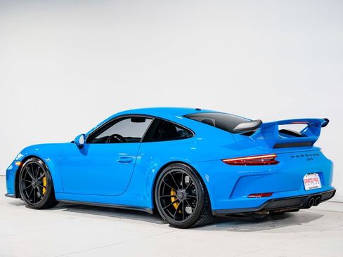 Used 2018 Porsche 911 GT3 RWD image 8