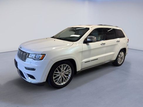 Used 2018 Jeep Grand Cherokee Summit AWD/4WD image 3