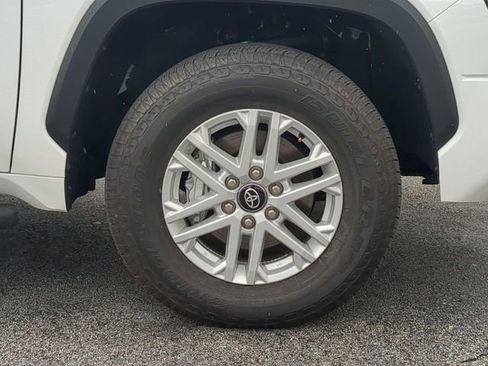 Used 2025 Toyota Tundra SR5 w/ SR5 Premium Package RWD image 11