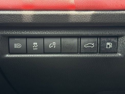 Used 2025 Toyota Camry XSE FWD image 23