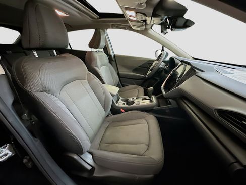 Used 2024 Subaru Crosstrek 2.0i Premium image 32