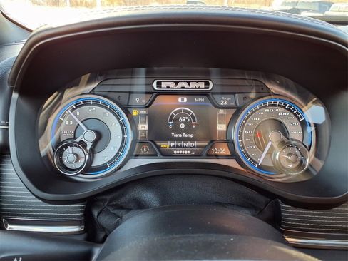 Used 2020 RAM 1500 Limited image 26