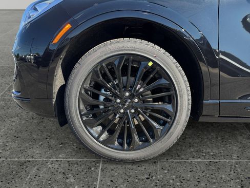 New 2026 Lincoln Corsair Reserve w/ Jet Appearance Package image 9