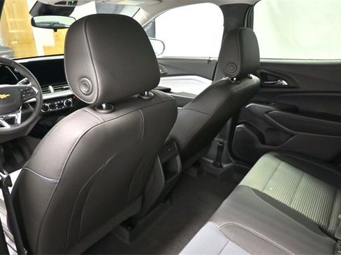 New 2026 Chevrolet Trax LT w/ Driver Confidence Package image 11