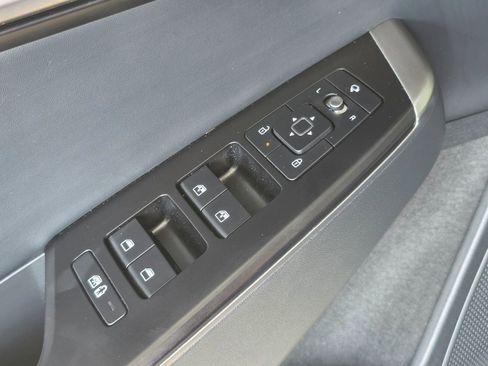 Used 2025 Kia EV6 Light RWD image 25