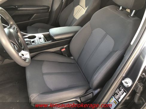 Used 2022 Kia K5 LXS FWD image 12