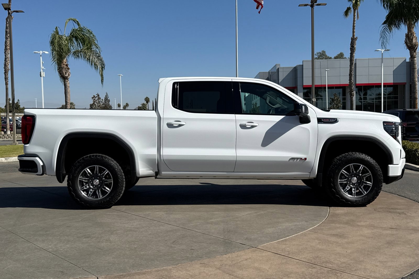Certified 2025 GMC Sierra 1500 AT4 AWD/4WD image 3