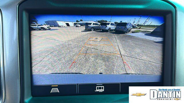 Used 2021 Chevrolet Silverado 1500 LT w/ Texas Edition Plus AWD/4WD image 22