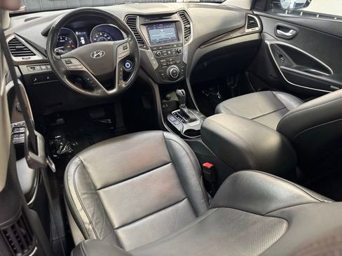 Used 2017 Hyundai Santa Fe Sport image 7