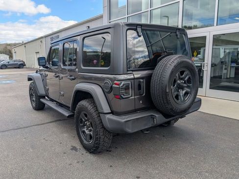 Used 2021 Jeep Wrangler Unlimited Sport AWD/4WD image 5