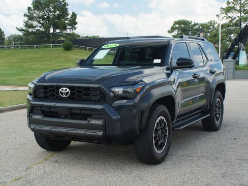 Certified 2025 Toyota 4Runner TRD Off-Road Premium AWD/4WD image 23