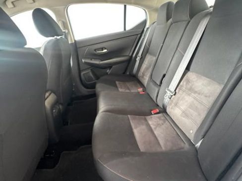 Certified 2023 Nissan Sentra SR w/ Trunk Package FWD image 18