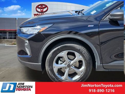 Used 2025 Ford Escape ST-Line image 8