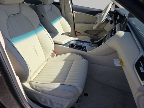 New 2026 Genesis G70 2.5T Prestige RWD image 24