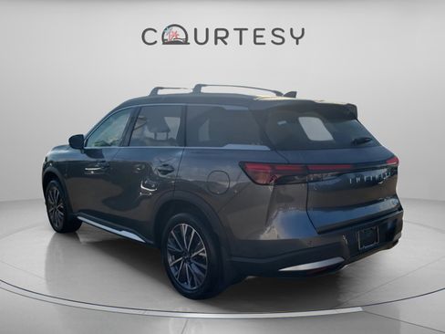 Certified 2026 INFINITI QX60 Luxe w/ Cargo Package image 3