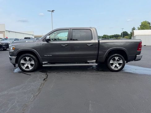 Used 2021 RAM 1500 Laramie AWD/4WD image 10
