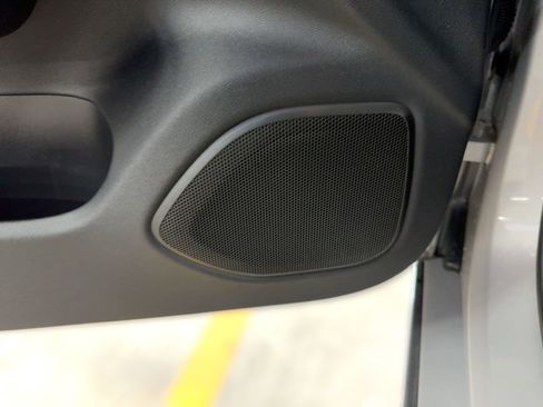 Used 2024 Volvo S60 B5 Plus image 22