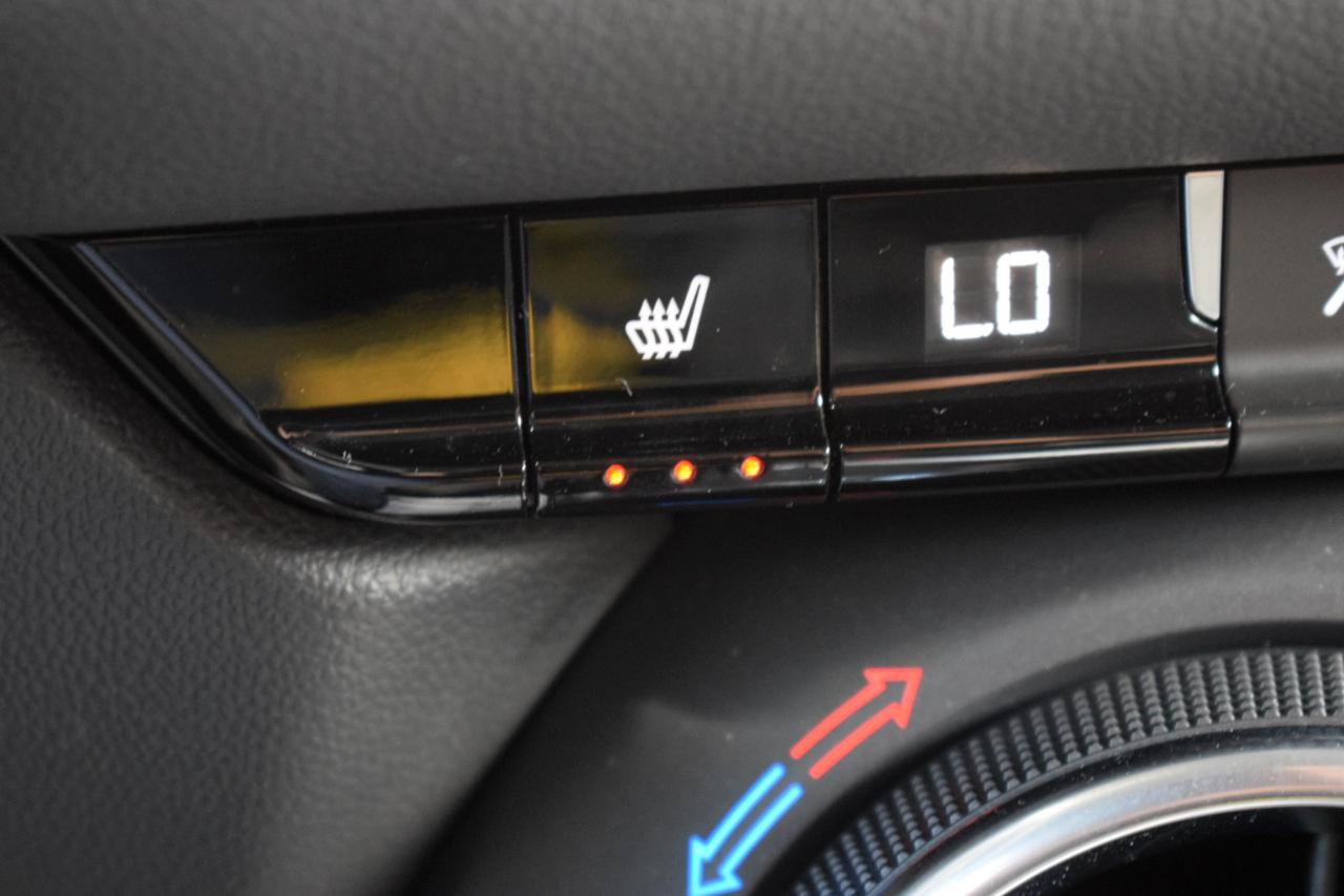 Used 2021 Chevrolet Blazer LT FWD image 26