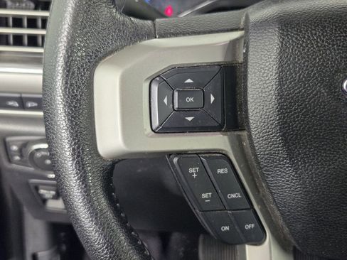 Used 2016 Ford F150 Lariat RWD image 30