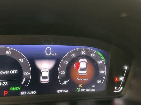 Used 2025 Honda Accord Sport image 16