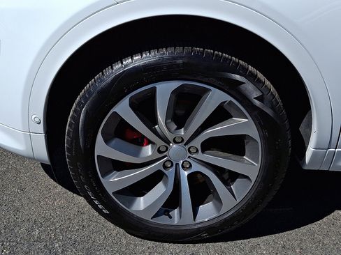 Used 2024 Land Rover Discovery Sport S AWD/4WD image 9