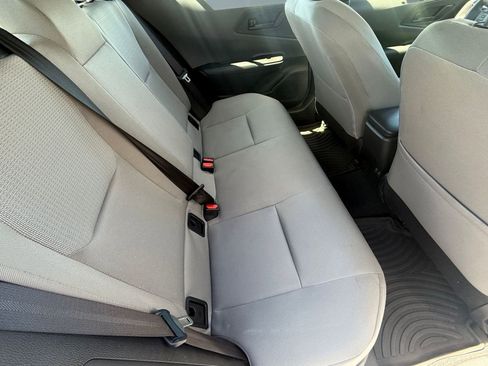 Used 2024 Toyota Prius LE image 31