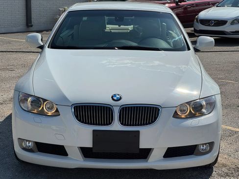 Used 2010 BMW 328i Convertible RWD image 19