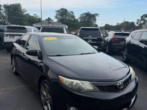 Used 2012 Toyota Camry SE FWD image 6