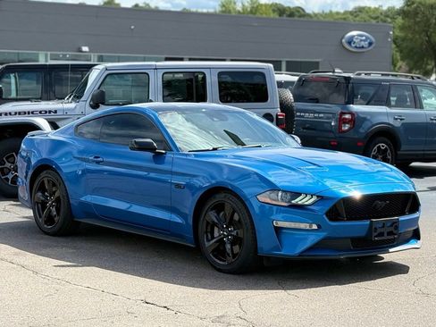 Used 2021 Ford Mustang GT RWD image 24