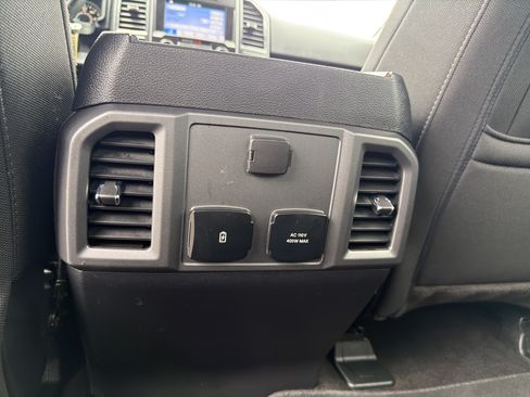 Used 2018 Ford F150 XLT w/ Equipment Group 302A Luxury AWD/4WD image 41