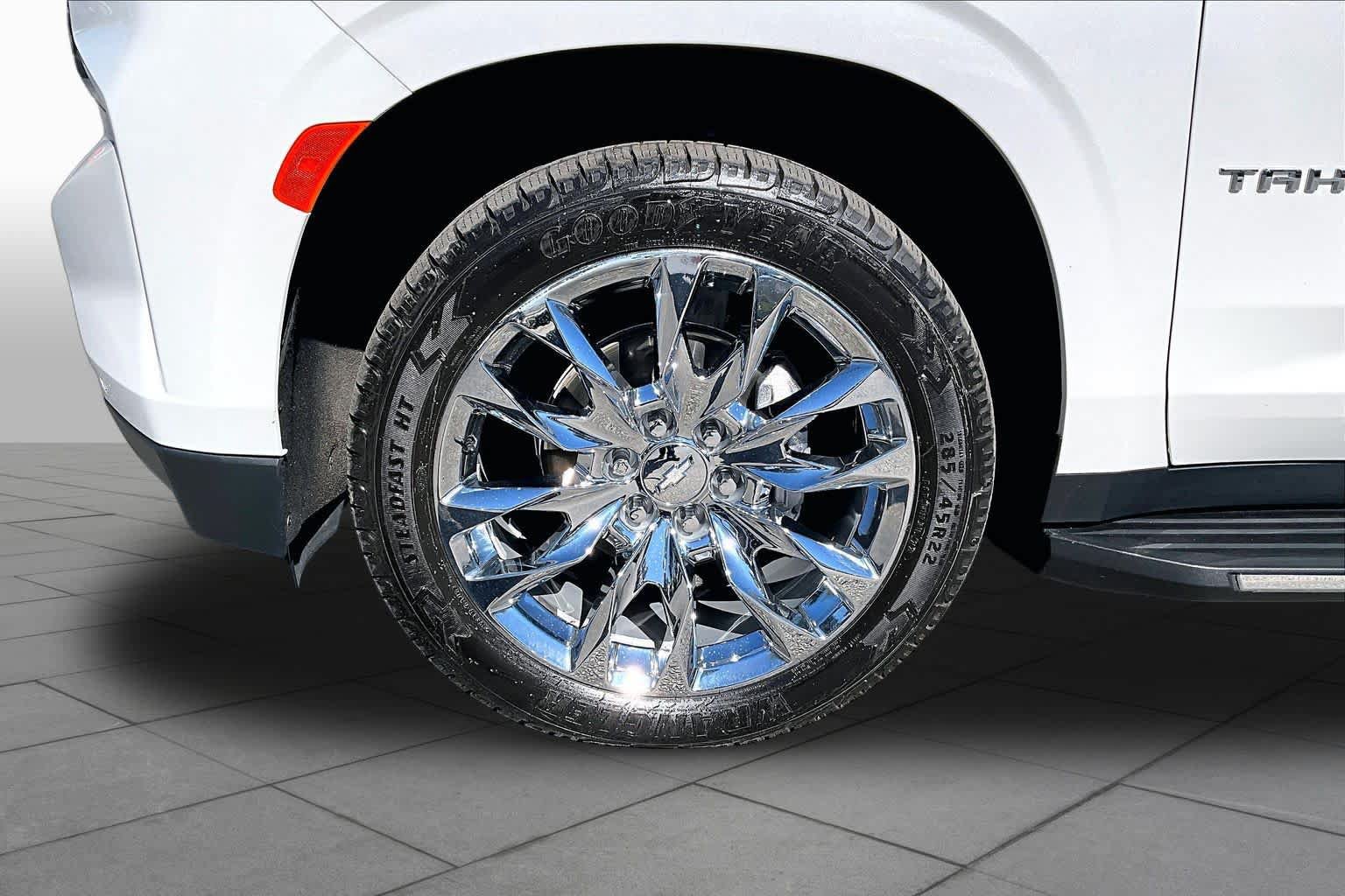 Used 2021 Chevrolet Tahoe Premier AWD/4WD image 11