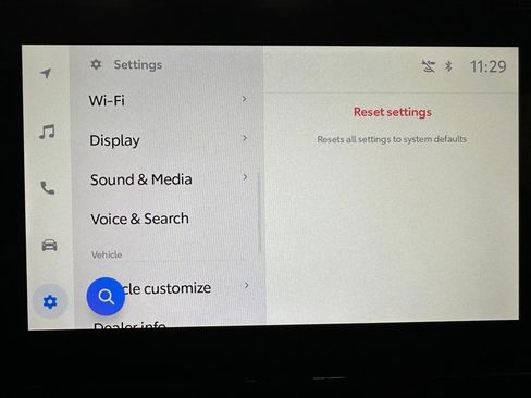 Used 2025 Toyota Corolla LE image 35