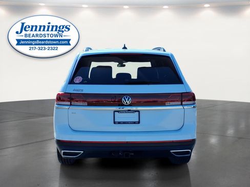 Used 2024 Volkswagen Atlas SE image 4