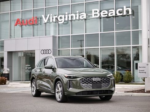 New 2025 Audi Q5 Prestige image 1