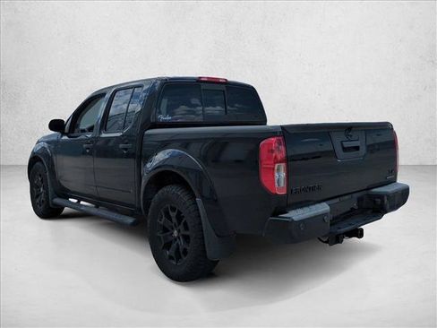 Used 2020 Nissan Frontier SV w/ Midnight Edition Floor Mats RWD image 7
