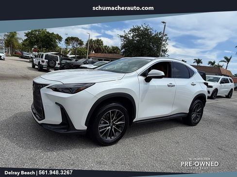 Used 2024 Lexus NX 250 FWD w/ Towing Package (2000 Lbs) image 3