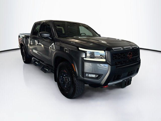 Used 2025 Nissan Frontier PRO-4X w/ Pro Convenience Package AWD/4WD image 3