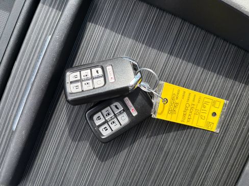 Used 2019 Honda Odyssey EX-L image 30