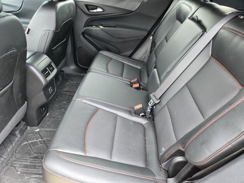 Used 2024 Chevrolet Equinox RS w/ RS Leather Package image 9