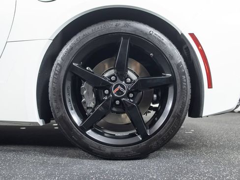 Used 2015 Chevrolet Corvette Stingray Convertible w/ 2LT Preferred Equipment Group RWD image 20