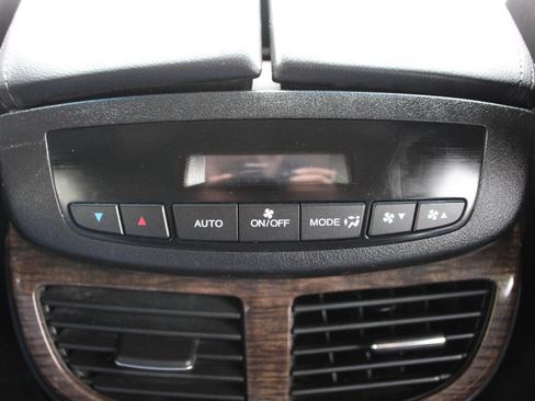 Used 2013 Acura MDX w/ Technology Package AWD/4WD image 29