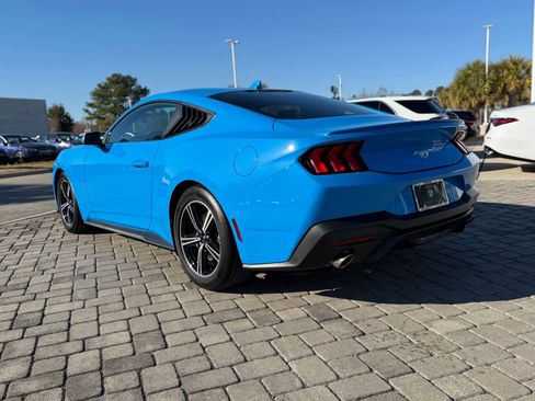 Used 2024 Ford Mustang Premium image 9