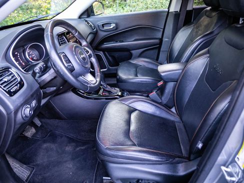 Used 2019 Jeep Compass Limited image 26