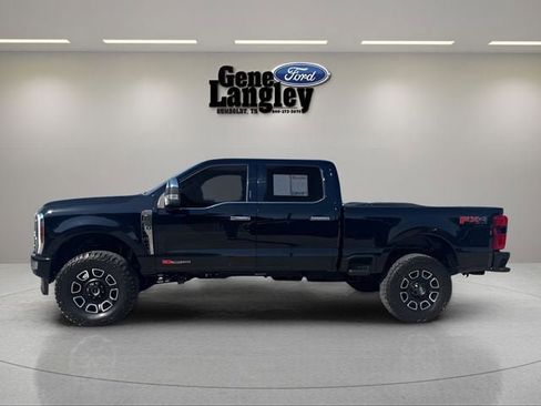 Used 2024 Ford F250 Platinum AWD/4WD image 1