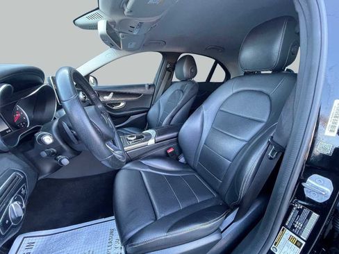 Used 2017 Mercedes-Benz C 300 Sedan image 11