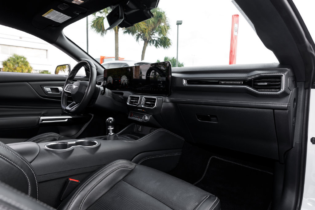 Used 2024 Ford Mustang GT Premium RWD image 32
