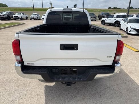 Used 2023 Toyota Tacoma SR5 image 9