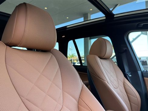 Used 2026 BMW X5 xDrive40i w/ M Sport Package image 22