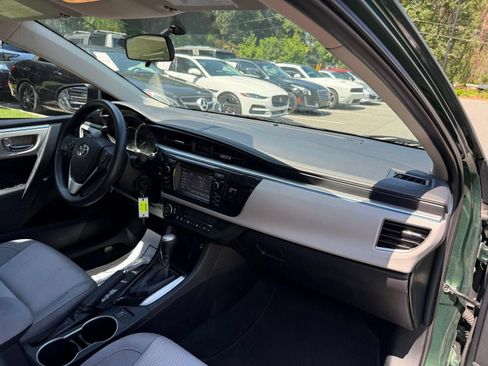 Used 2014 Toyota Corolla LE FWD image 12